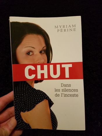 Chut dans les silences de l inceste  Myriam Perine