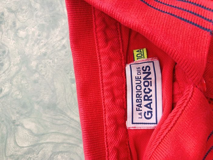 Lot de taille 10 ans avec un bas de jogging et un polo - photo numéro 5