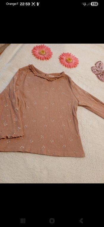 T.shirt fille taille 24 mois