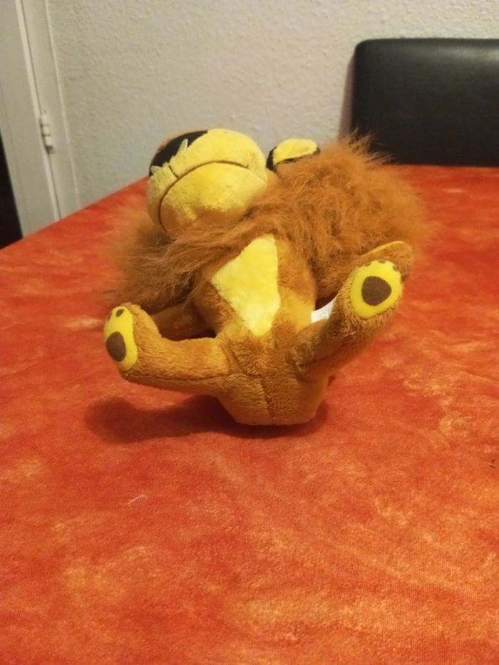Leon le lion de Madagascar, en très bon état - photo numéro 5
