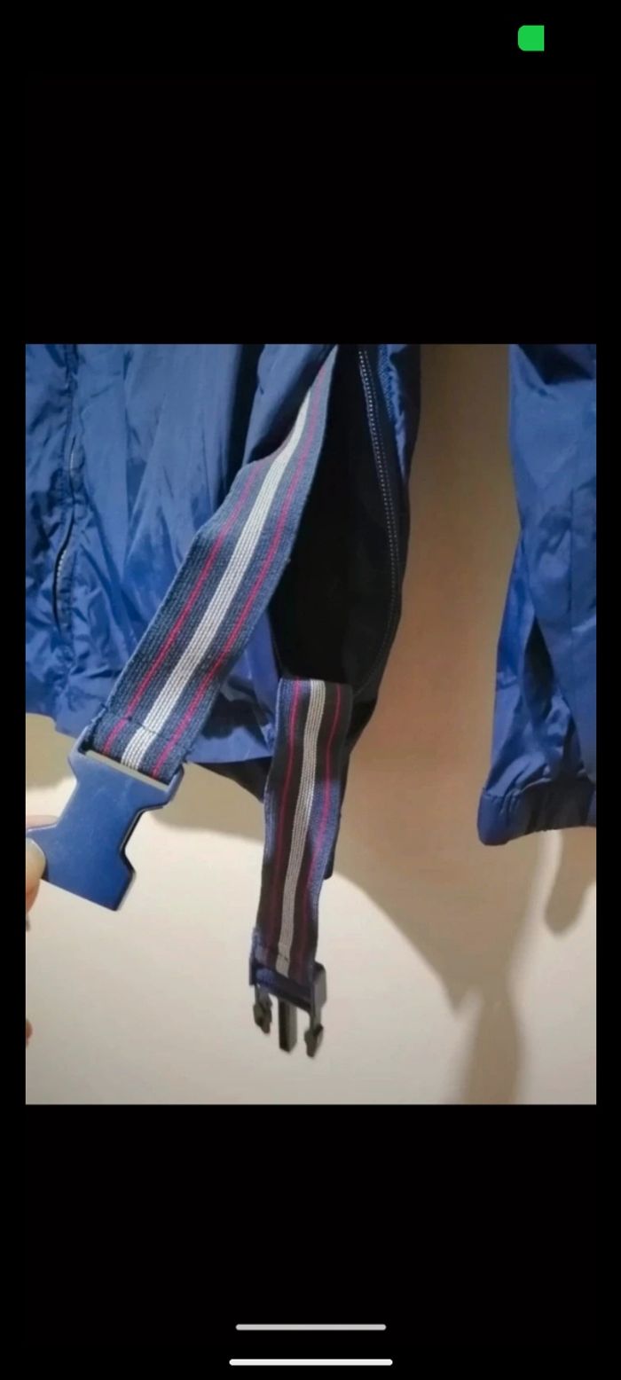 Beau coupe vent CFK bleu. Taille 14 ans. - photo numéro 9