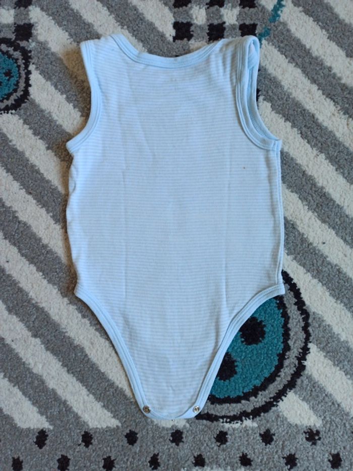 Lot de 3 bodies sans manches - Taille 18 mois - photo numéro 6