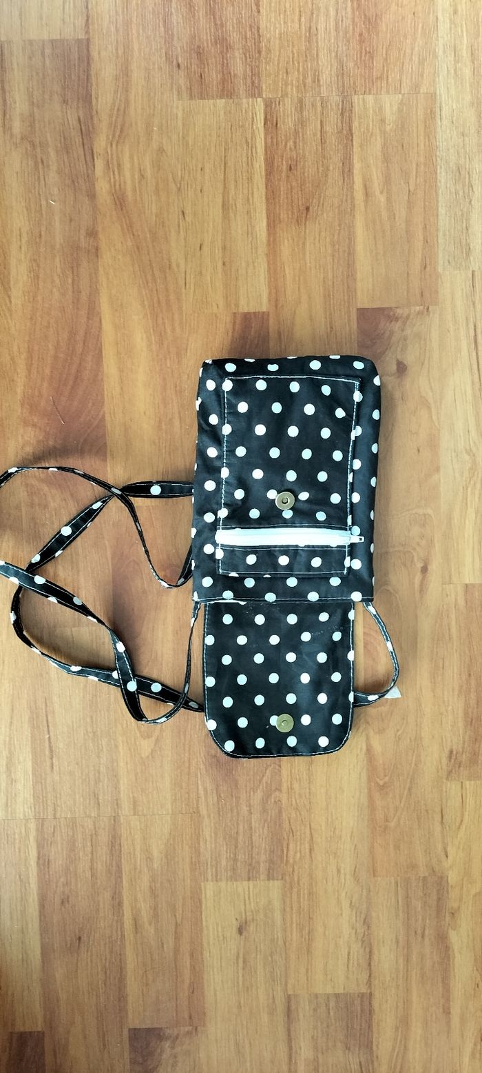 Pochette téléphone