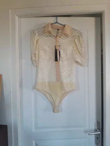 Body dentelle neuf avec étiquette Giorgia