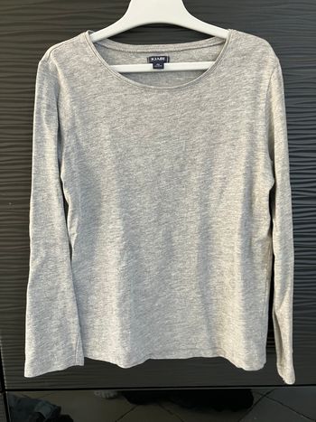 T shirt gris à manches longues Kiabi 8 ans