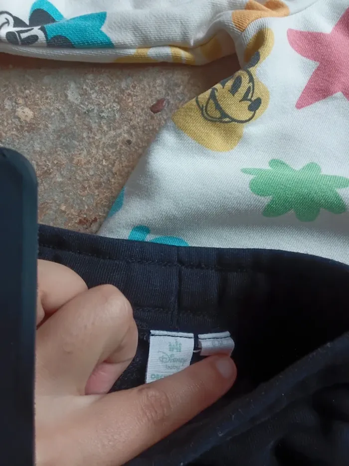 🌹ensemble Disney 6 mois 🌹 - photo numéro 2