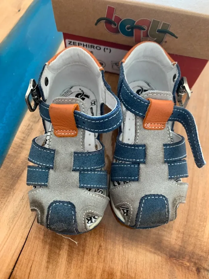 Sandales premiers pas Bopy taille 19 - photo numéro 2