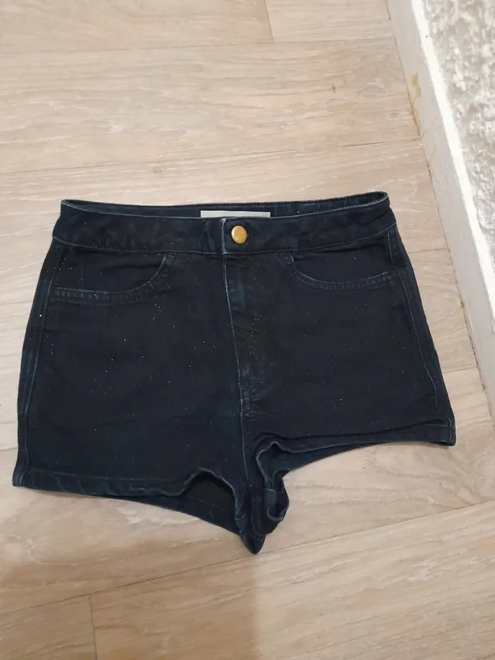short taille 34