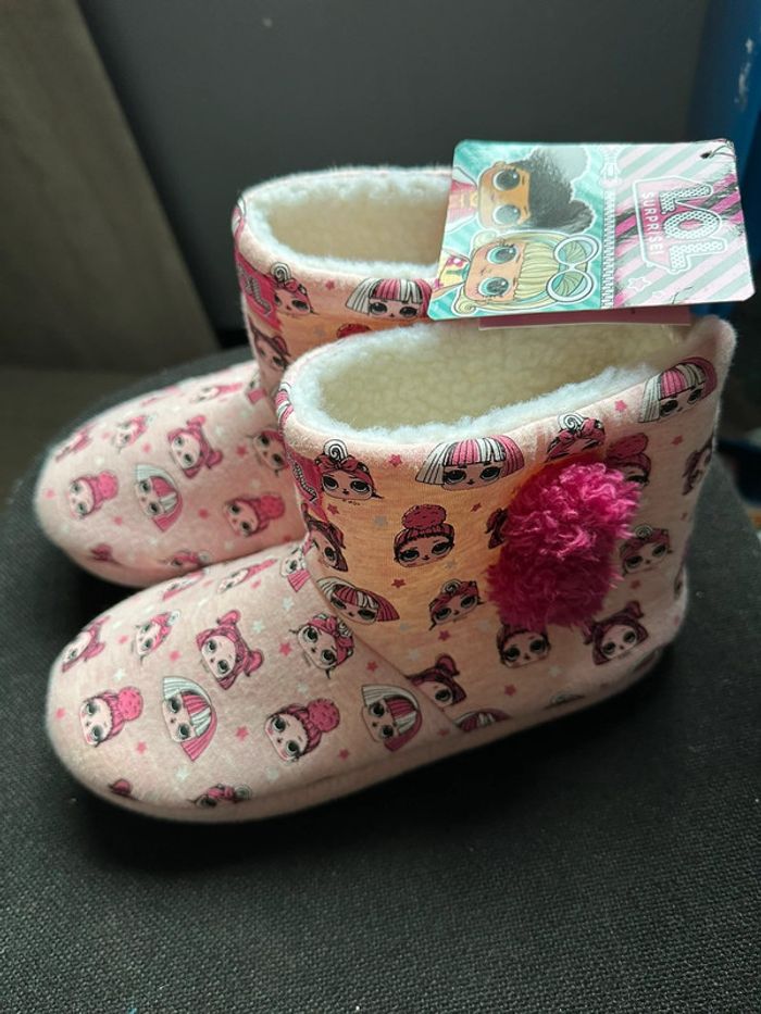 Chaussons LOL surprise - photo numéro 2