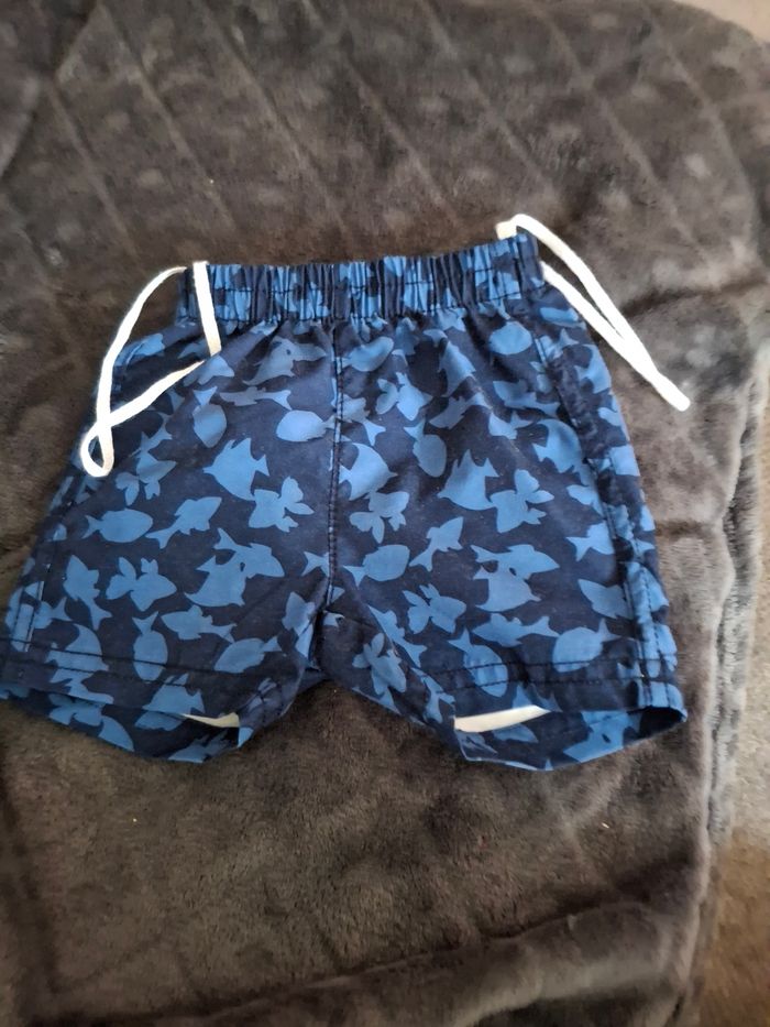 Short de bain 3 mois
