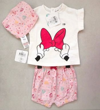Ensemble minnie neuf 9 mois