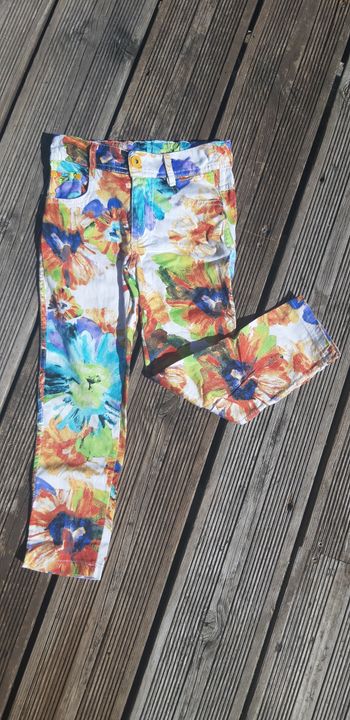 Jean fin demi-saison multicolore taille 4-5ans