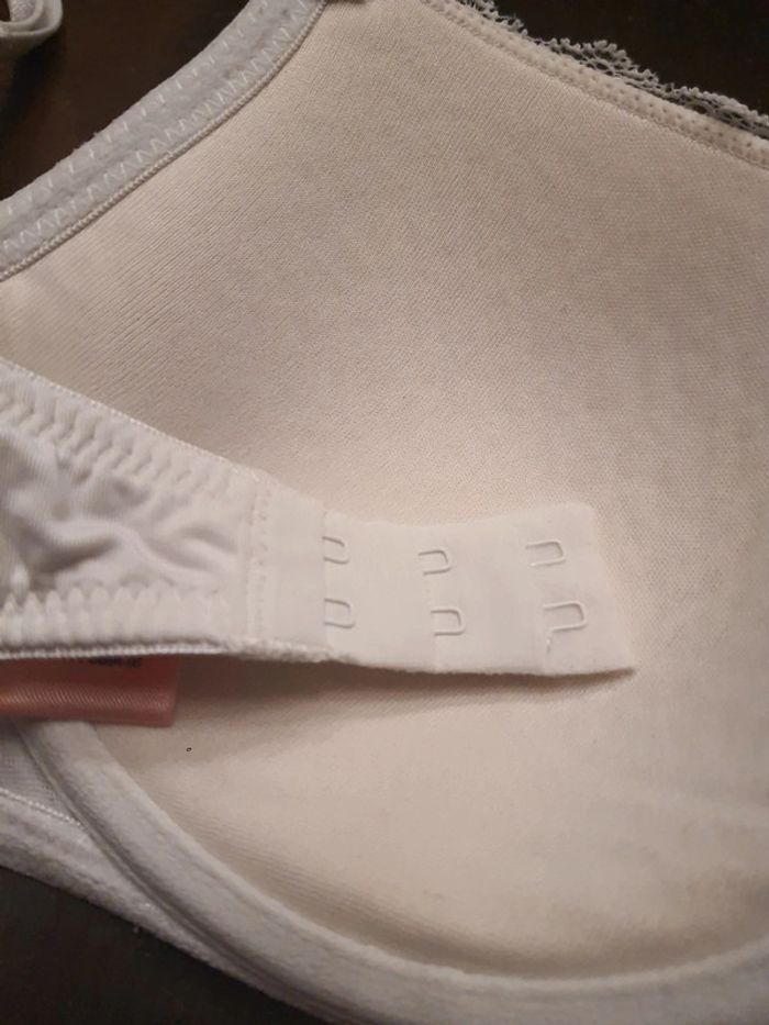 Soutiens-gorge Hunkemöller blanc fr 90D - photo numéro 17