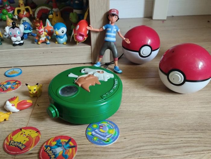 Lot pokémon Bandai et tomy Nintendo officiel - photo numéro 4