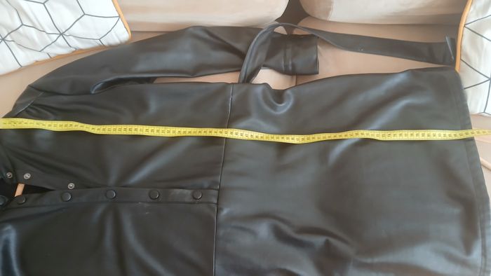 robe simili cuir  noire - photo numéro 9