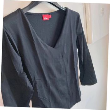 Basic manche 3/4 col en V