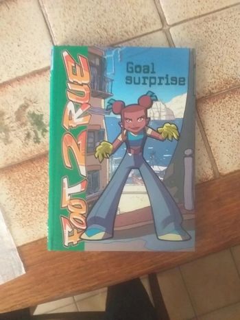 Livre goal surprise foot 2 rue bibliothèque verte