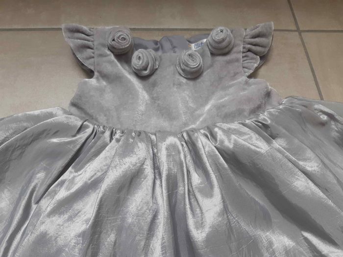 Robe Kitchoun 3 mois - photo numéro 2