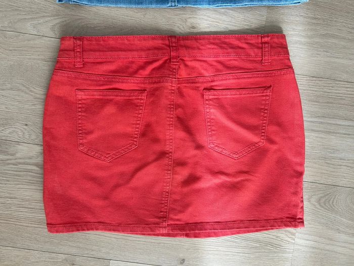 Lot de 2 jupes en jean taille 40 (L) très bon état - photo numéro 8