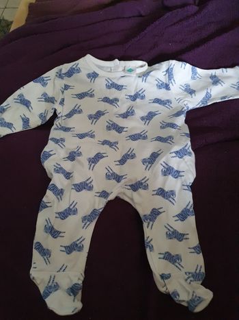 Pyjama tigre neuf