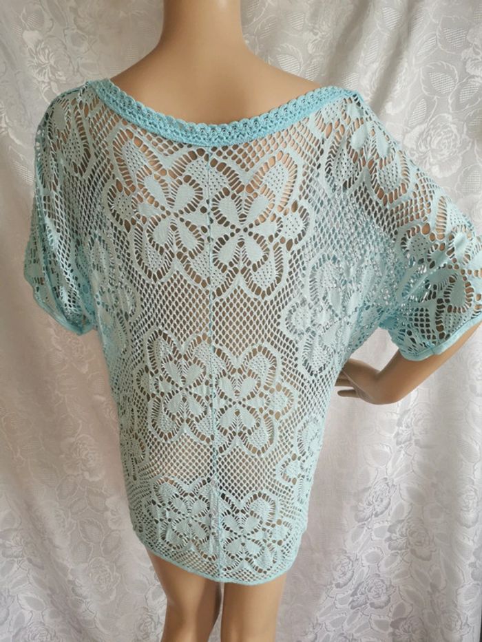 Top ajouré bleu turquoise. Taille M /L - photo numéro 4