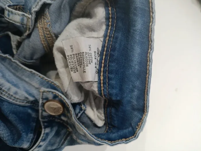 Jeans bleu clair - photo numéro 4