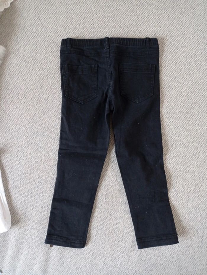 Blouse blanche et dentelle Okaïdi+ jean noir zip bas 4 ans - photo numéro 9