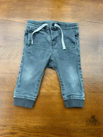 Jean gris Obaibi 12 mois