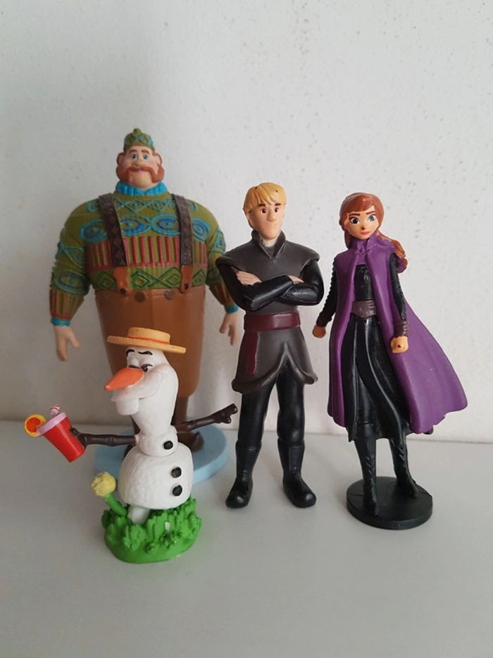 La reine des neiges figurines à collectionner Disney Olaf, Oaken