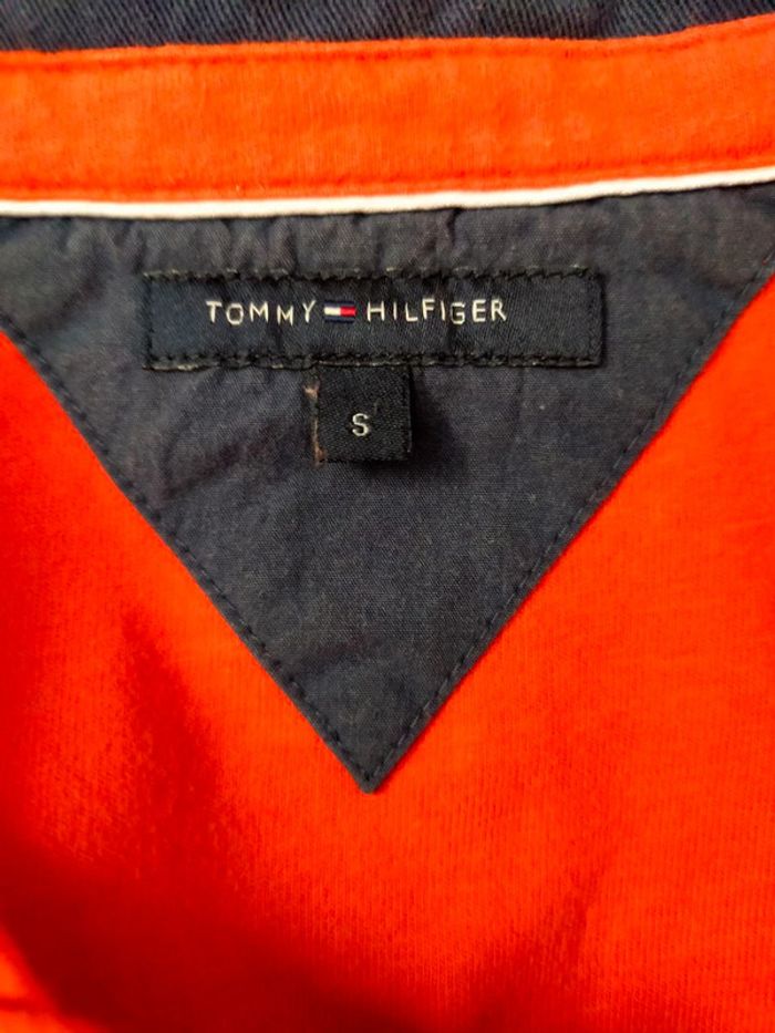 Haut noir Tommy Hilfiger – Taille S – Chic & intemporel - photo numéro 10
