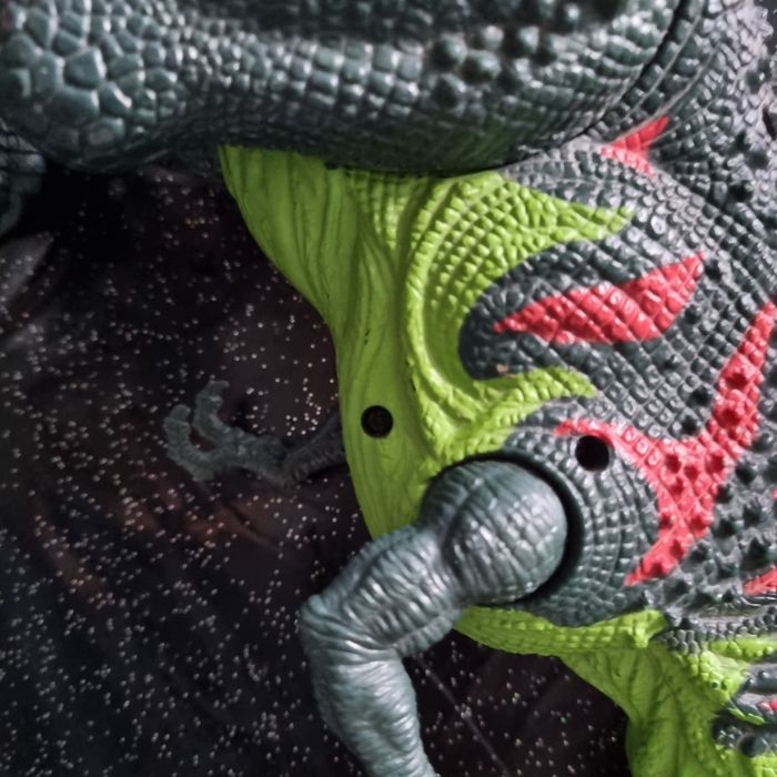 DINOSAURE les yeux s allument et sons - photo numéro 8