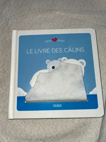 Livre des câlins petit doux neuf
