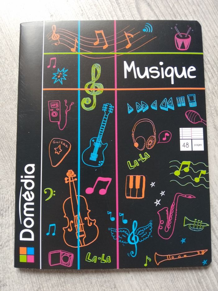 Cahier musique 17x23 cm