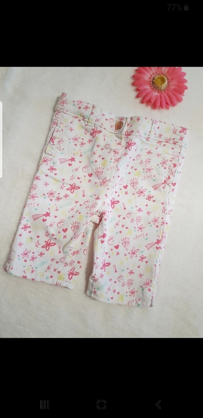 Pantacourt bébé taille 9 mois