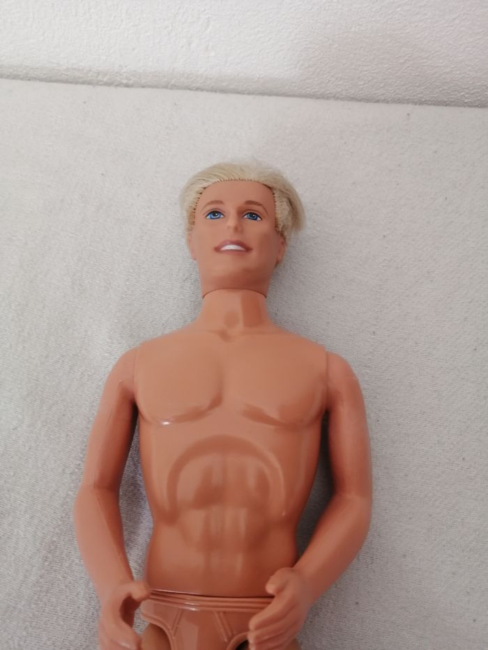poupée ken - photo numéro 2