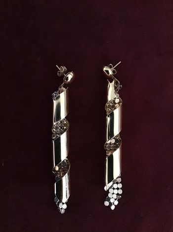 Superbes boucles d’oreilles vintage. Années 80