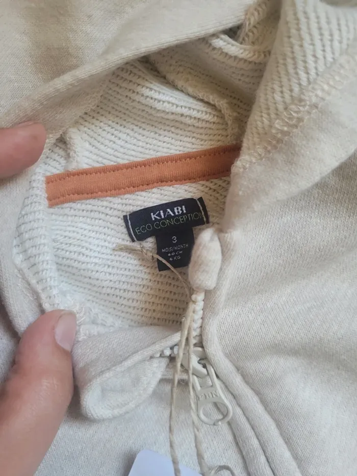 Gilet beige 3 mois neuf kiabi - photo numéro 3