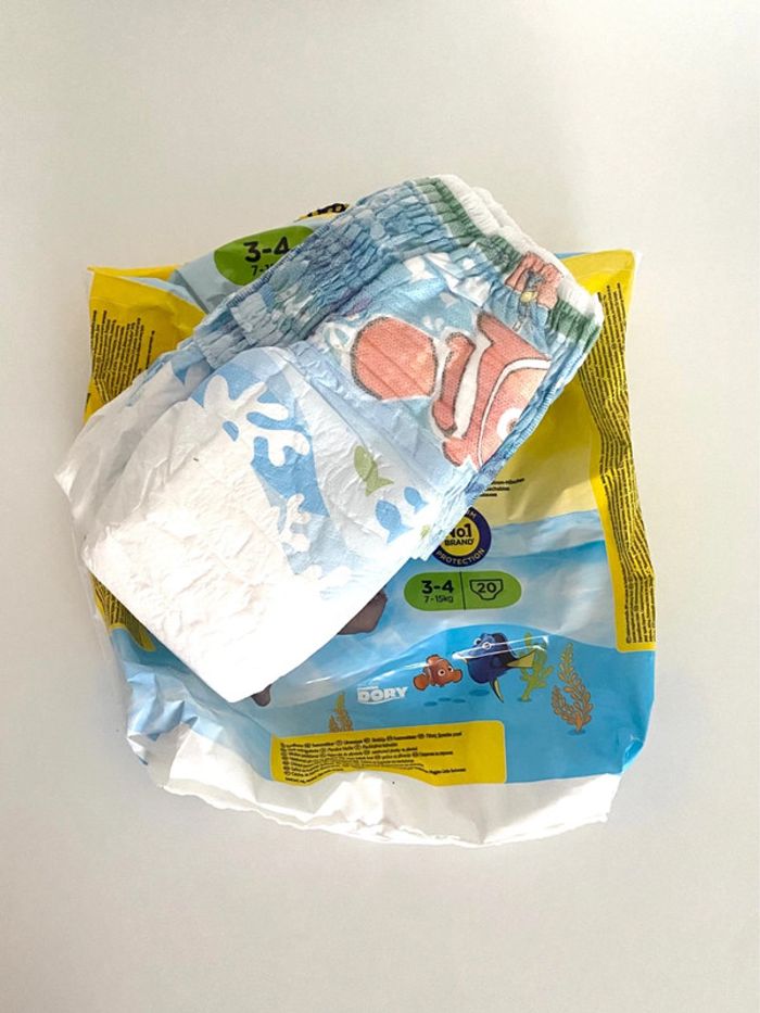 Maxi pack 20 couches piscine Huggies Taille 3-4 / 7-15kg NEUF et 6 offertes - photo numéro 5