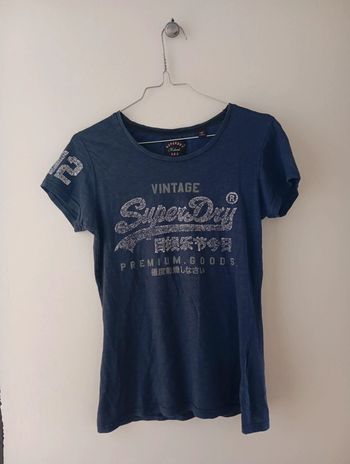 Tee-shirt vintage Superdry, en taille S