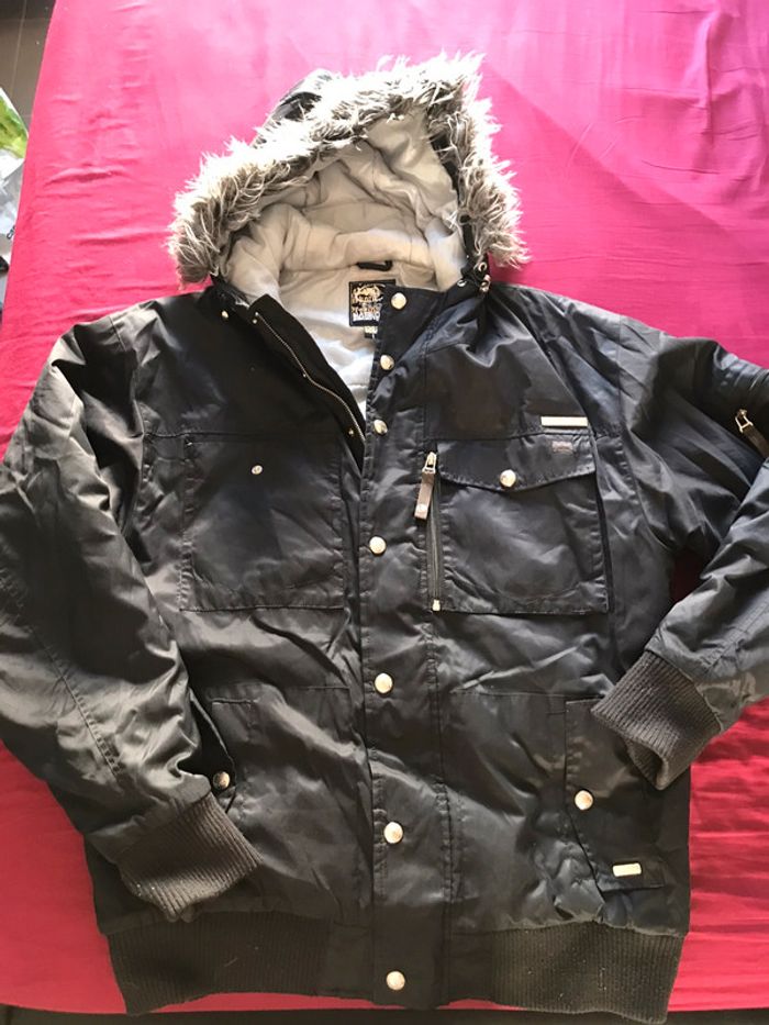 Manteau Narcotic