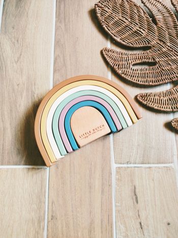 🌈 Grand arc en ciel à trier et empiler en bois marque Little dutch