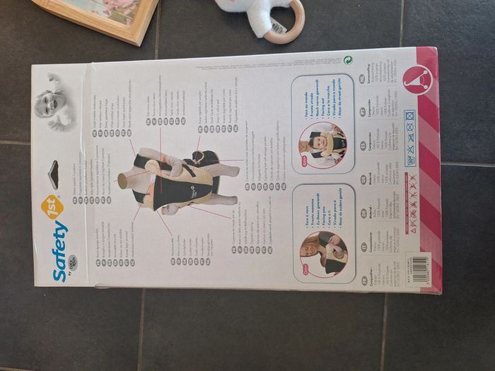 Porte-bébé utilisé une fois avec boîte Marque safety très bon état - photo numéro 5