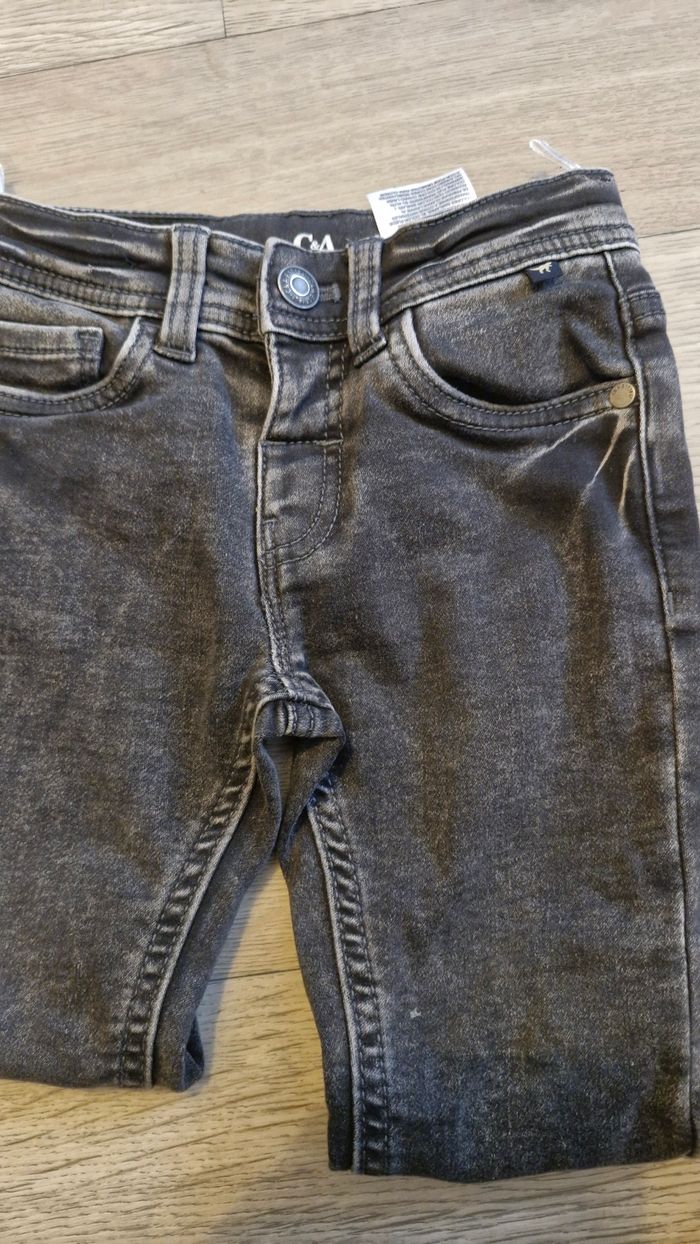 Jeans noir - photo numéro 3
