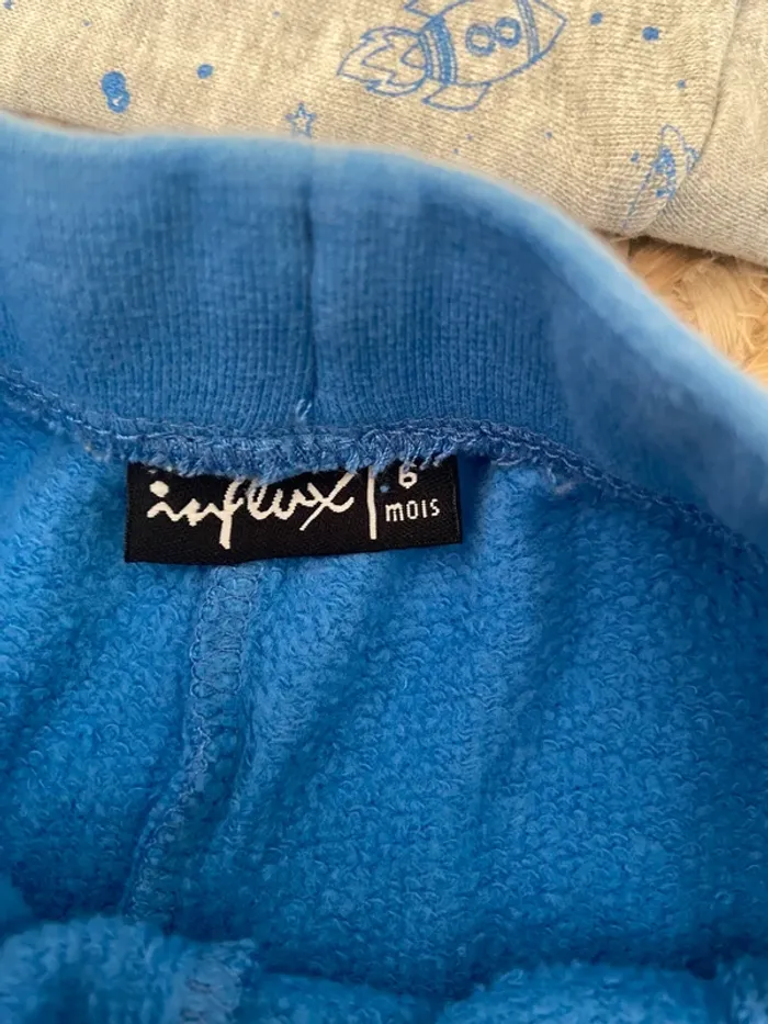 Ensemble 2 pièces jogging taille 6 mois - photo numéro 4