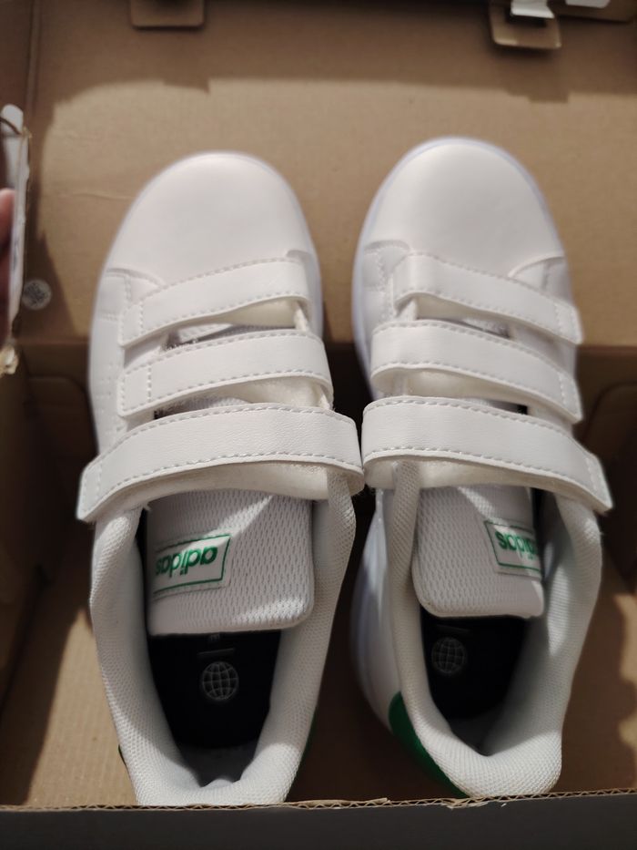 Basket Adidas mixte neuf