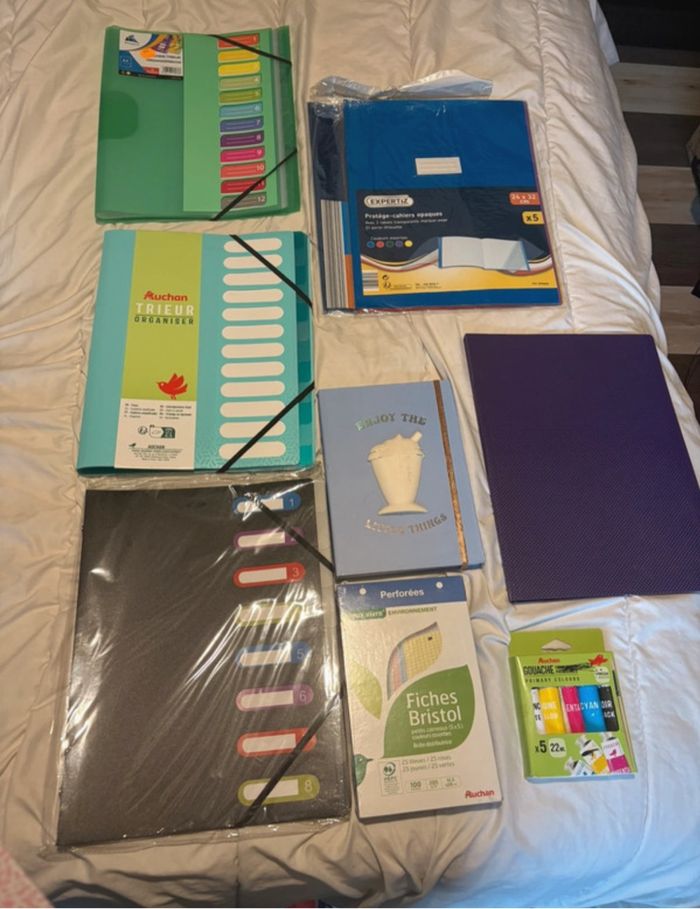 Fournitures scolaires - photo numéro 3