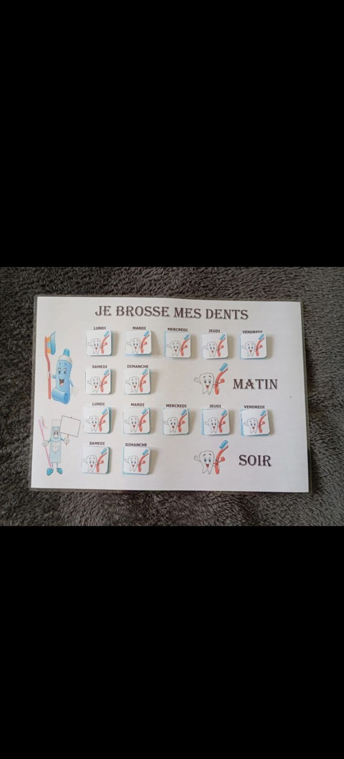 Fiche plastifiée pour enfants je me brosse les dents en bleu - photo numéro 2