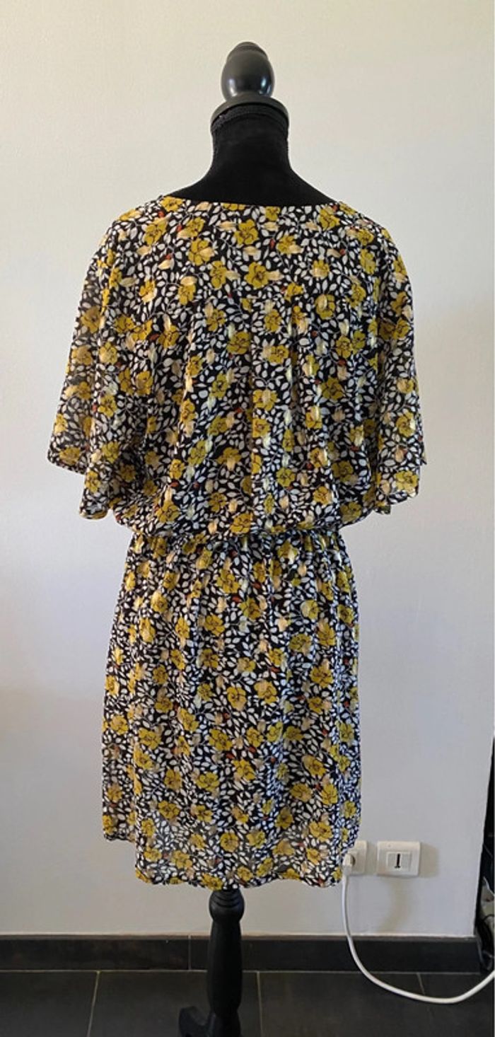 Robe d’été Van Der Rock taille 3 noire à fleurs jaunes et dorées - photo numéro 9