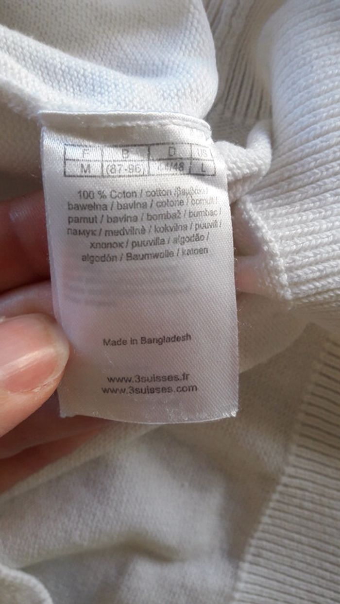Parfait état : pull blanc 100%coton, col en V, taille M - photo numéro 6