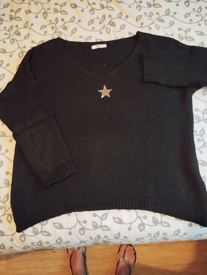 Pull noir
